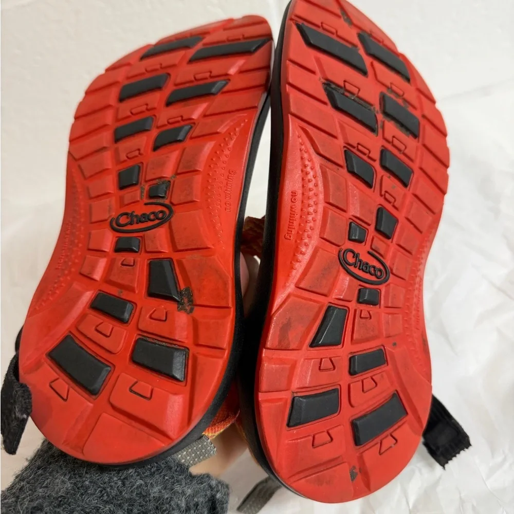 Chaco Chaco ZX/2 Yampa sport hiking sandals in orange Youth